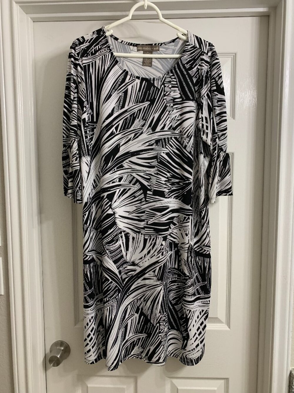 Alexandra + Oak Women's Black and White Stretchy Dress, Size XXL - Picture 1 of 4